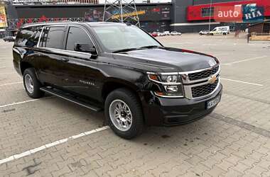 Chevrolet Suburban  2016