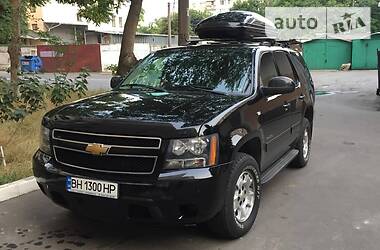 Chevrolet Tahoe  2013