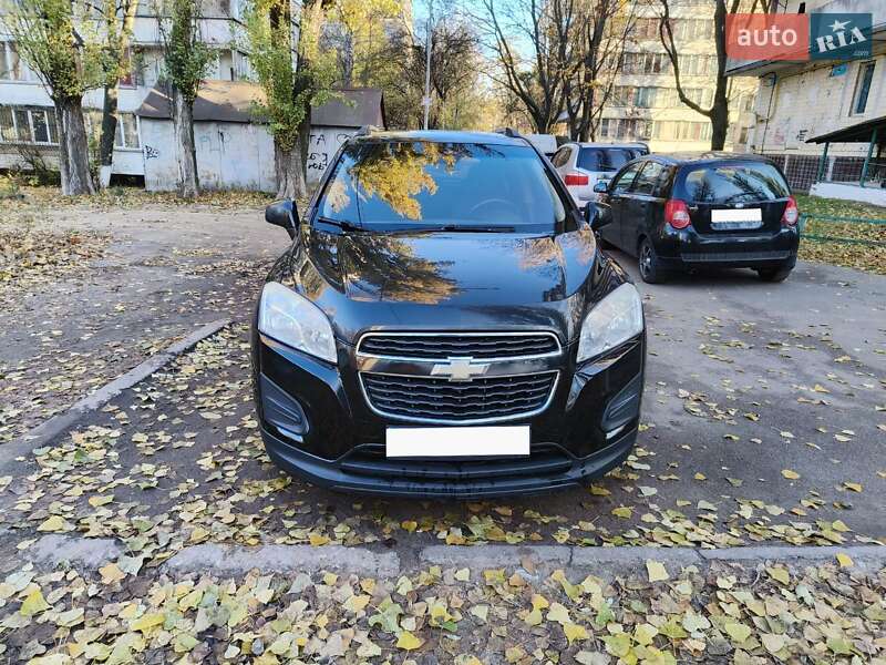 Внедорожник / Кроссовер Chevrolet Tracker 2014 в Киеве