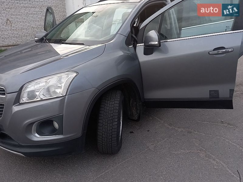 Внедорожник / Кроссовер Chevrolet Tracker 2014 в Василькове