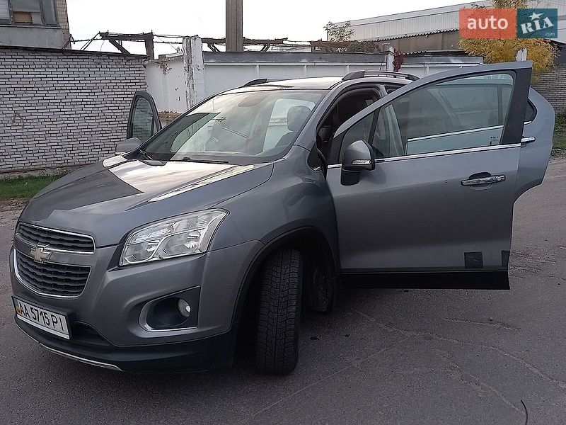 Внедорожник / Кроссовер Chevrolet Tracker 2014 в Василькове