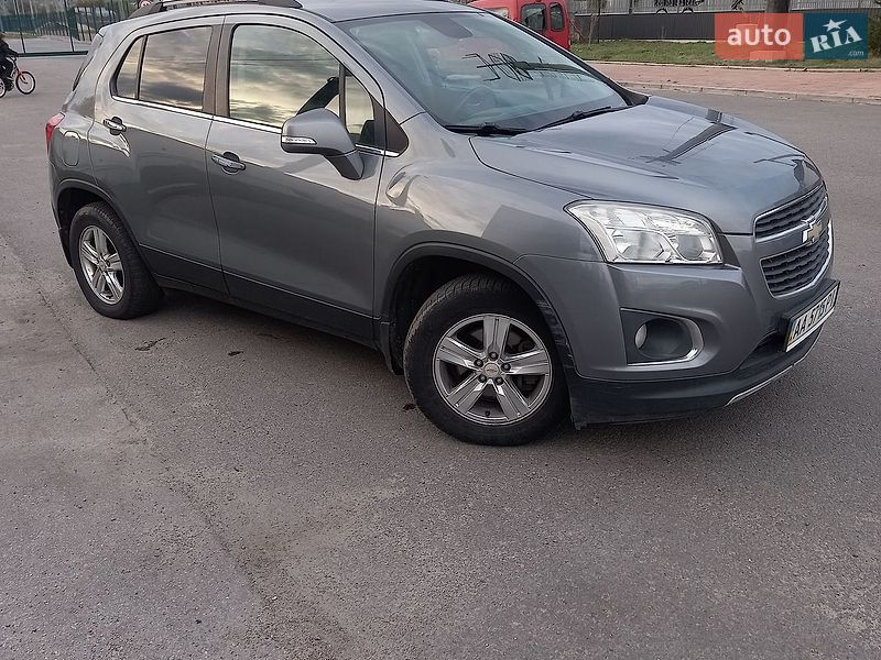 Внедорожник / Кроссовер Chevrolet Tracker 2014 в Василькове