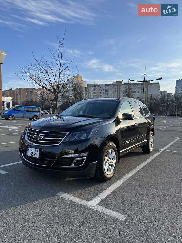 Легковые Chevrolet Traverse