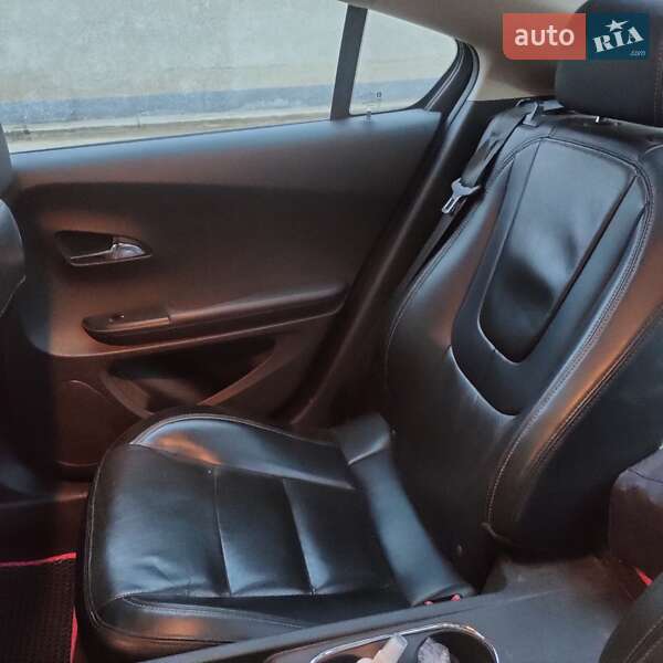 Хэтчбек Chevrolet Volt 2011 в Одессе фото 2 Хэтчбек Chevrolet Volt 2011 в Одессе