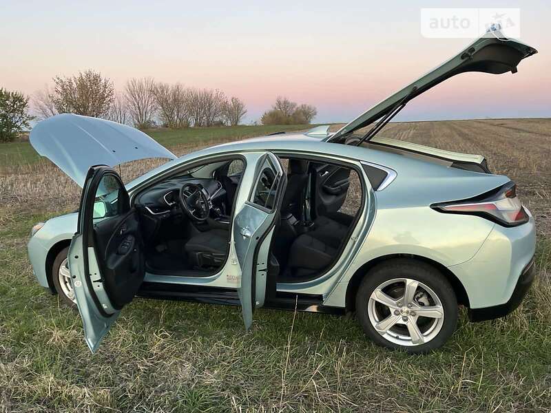 Хетчбек Chevrolet Volt 2018 в Вінниці