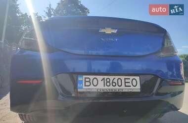 Хэтчбек Chevrolet Volt 2016 в Тернополе