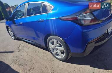 Хэтчбек Chevrolet Volt 2016 в Тернополе
