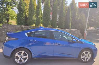 Хэтчбек Chevrolet Volt 2016 в Тернополе