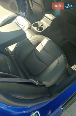 Хэтчбек Chevrolet Volt 2016 в Тернополе