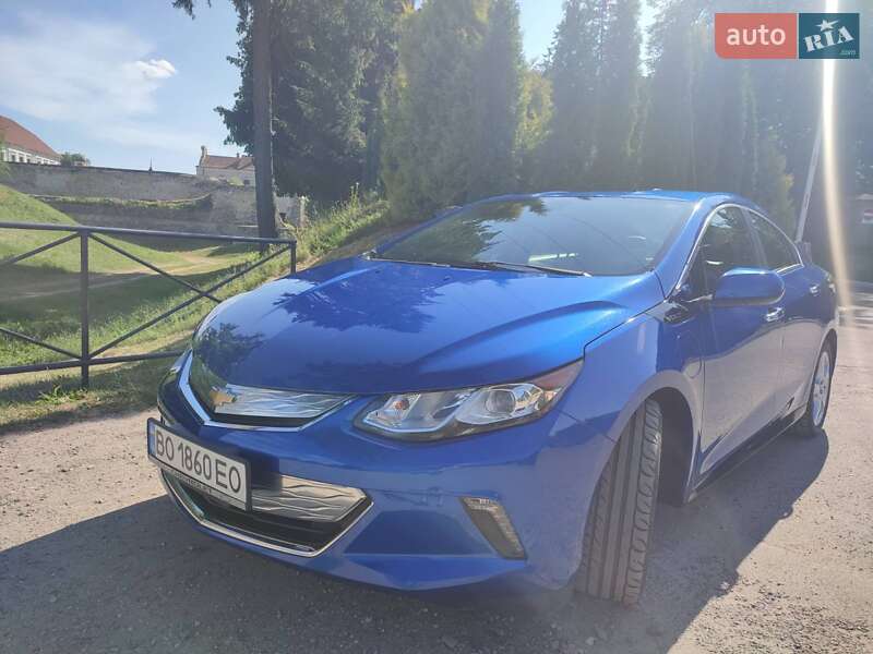 Хэтчбек Chevrolet Volt 2016 в Тернополе