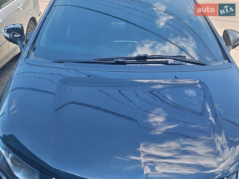 Хэтчбек Chevrolet Volt 2014 в Николаеве