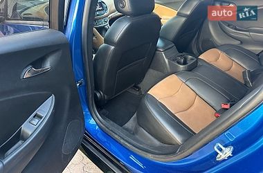 Хэтчбек Chevrolet Volt 2015 в Виннице