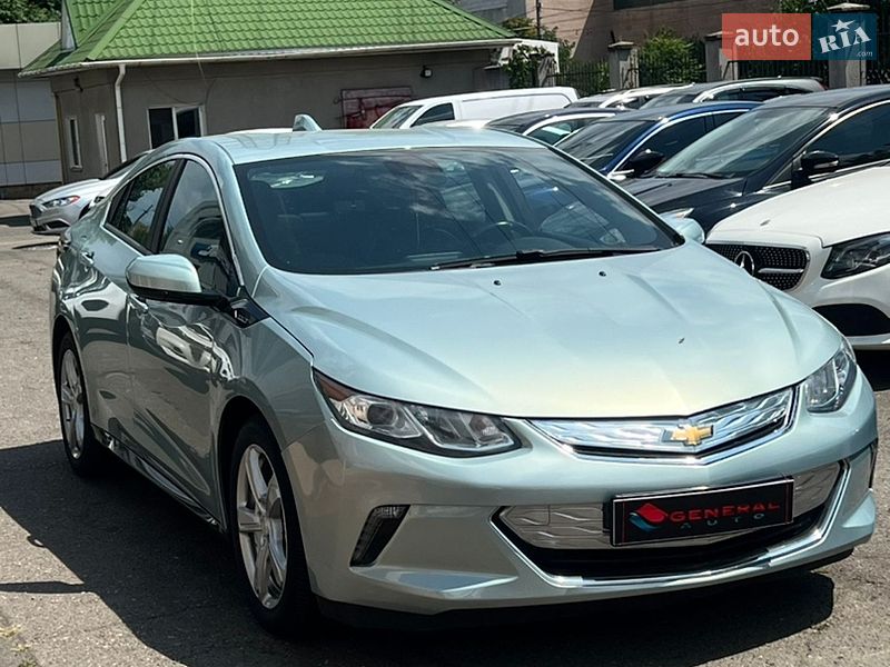 Хэтчбек Chevrolet Volt 2018 в Одессе