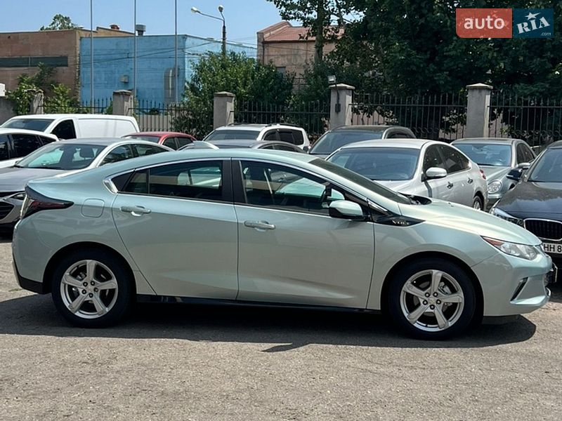 Хэтчбек Chevrolet Volt 2018 в Одессе