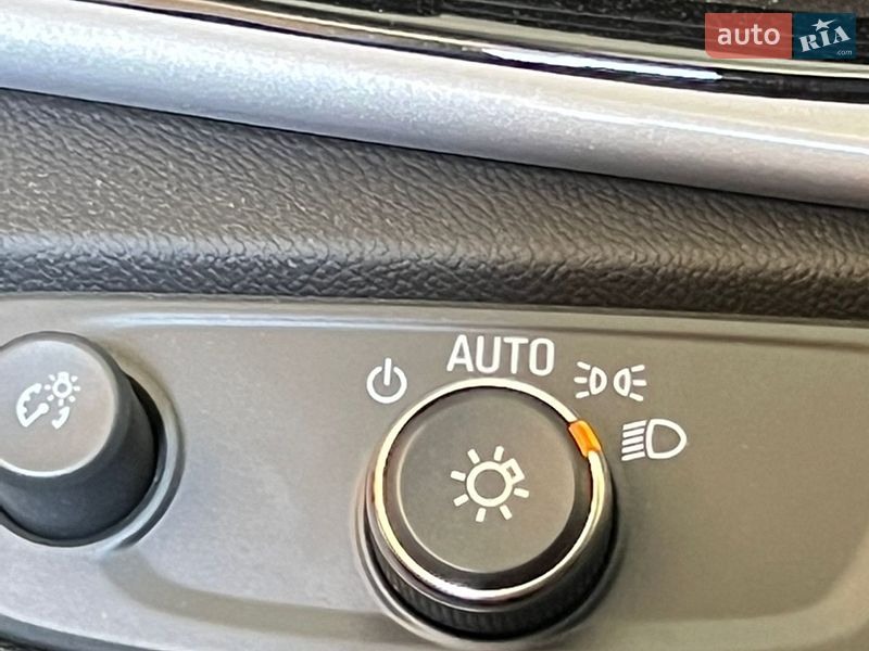 Хэтчбек Chevrolet Volt 2018 в Одессе