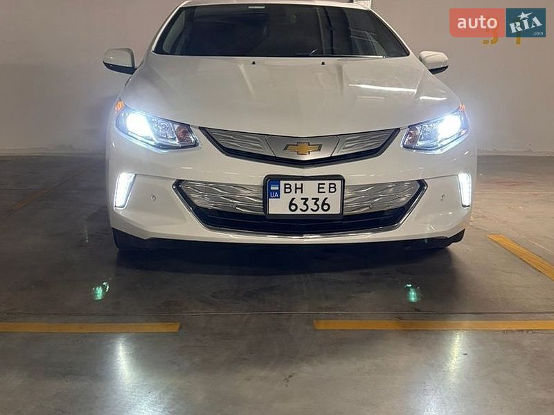 Хэтчбек Chevrolet Volt 2017 в Одессе