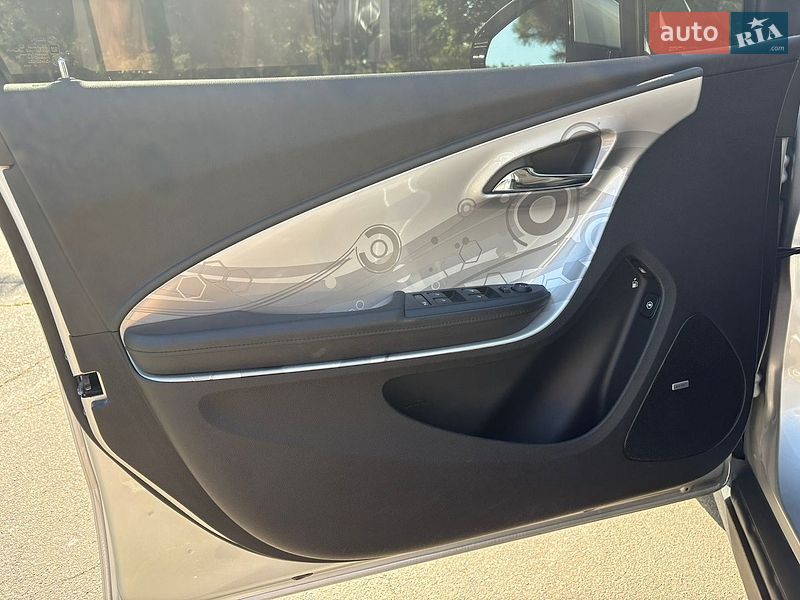 Хетчбек Chevrolet Volt 2010 в Одесі фото 8 Хетчбек Chevrolet Volt 2010 в Одесі