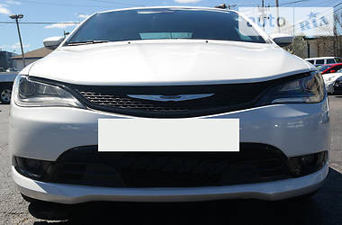 Chrysler 200  2015