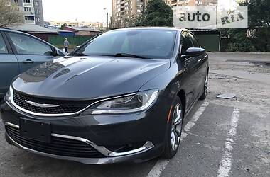 Chrysler 200  2015