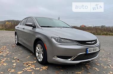 Chrysler 200  2015