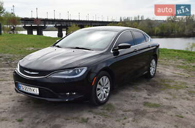 Chrysler 200  2016