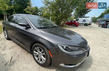 Chrysler 200  2015