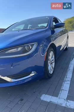 Chrysler 200  2015