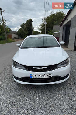 Chrysler 200  2015