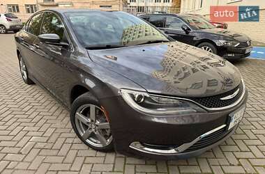 Chrysler 200 2016