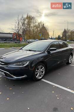 Chrysler 200 2016