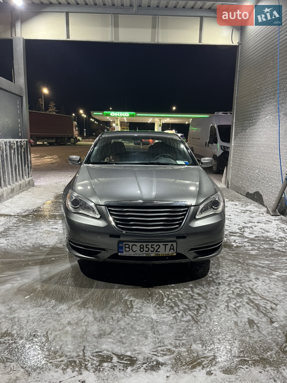 2013 Chrysler 200 - мініатюра 2