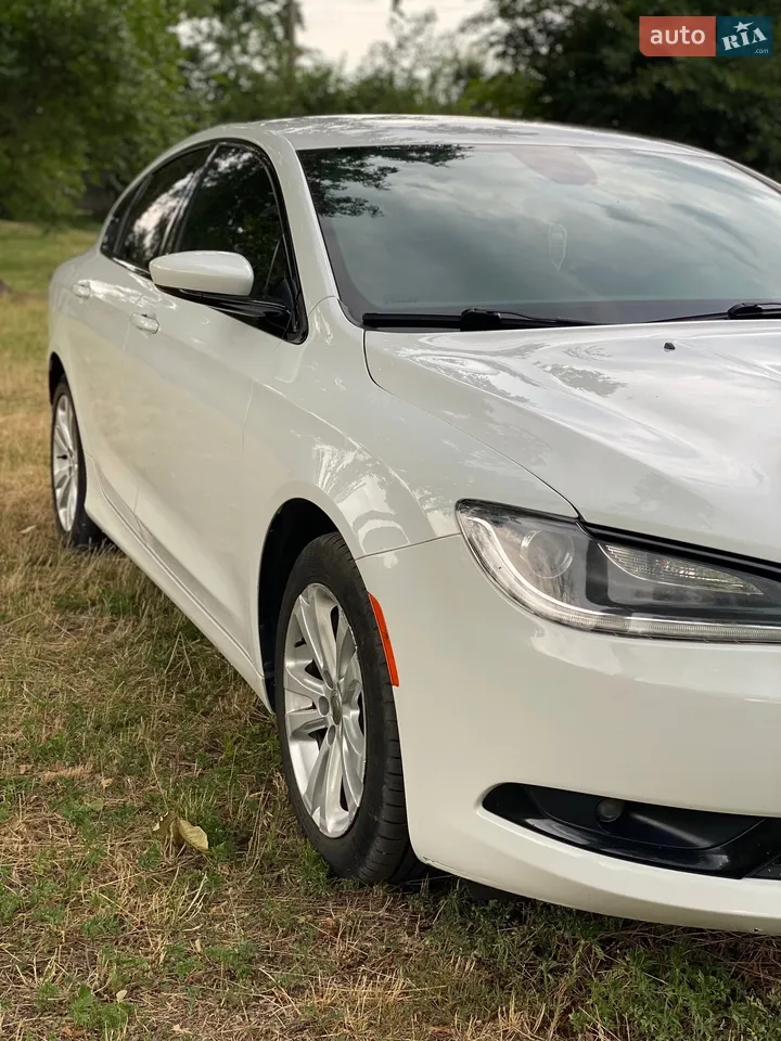 2015 Chrysler 200 - мініатюра 2