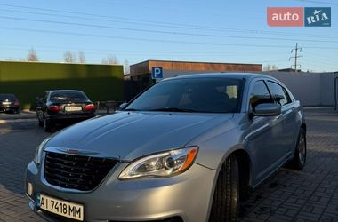 Chrysler 200 2014