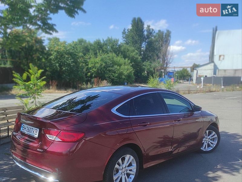 Седан Chrysler 200 2015 в Одессе