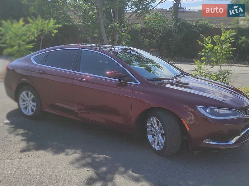 Седан Chrysler 200 2015 в Одессе