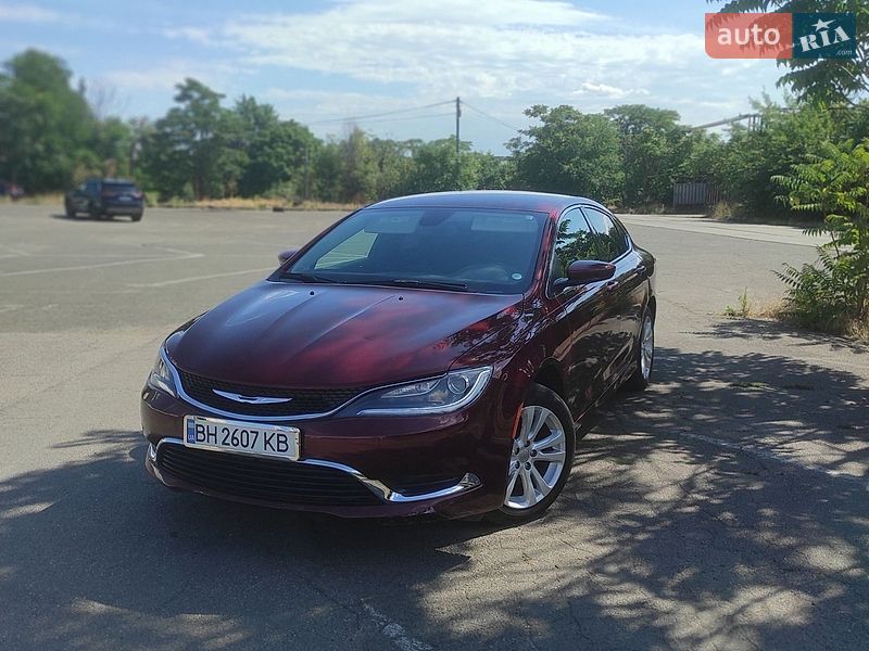 Седан Chrysler 200 2015 в Одессе