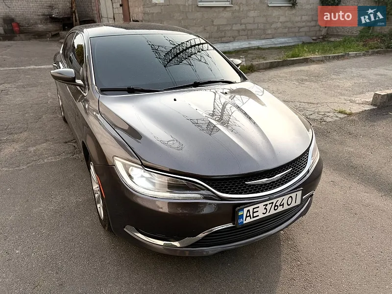 Chrysler 200 2015
