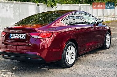 Седан Chrysler 200 2016 в Києві
