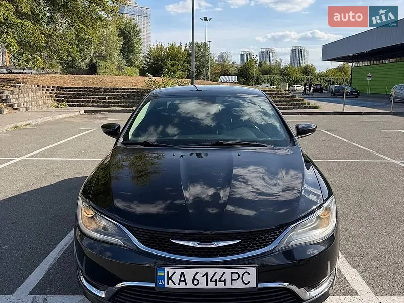 Chrysler 200 2016