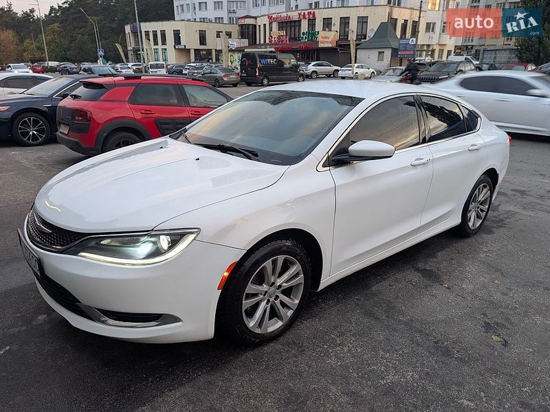 Седан Chrysler 200 2014 в Києві фото Седан Chrysler 200 2014 в Києві