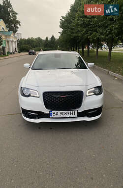 Chrysler 300 S  2022