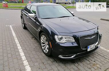 Chrysler 300C  2017