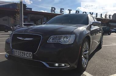 Chrysler 300C Limited 2017