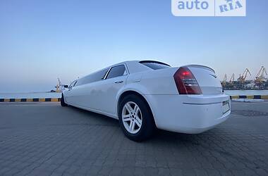 Chrysler 300C  2005