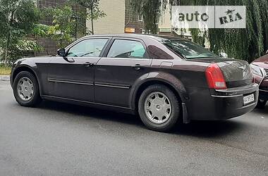 Chrysler 300C Limited 2004