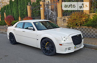 Chrysler 300C  2004