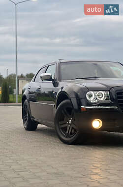 Chrysler 300C  2005