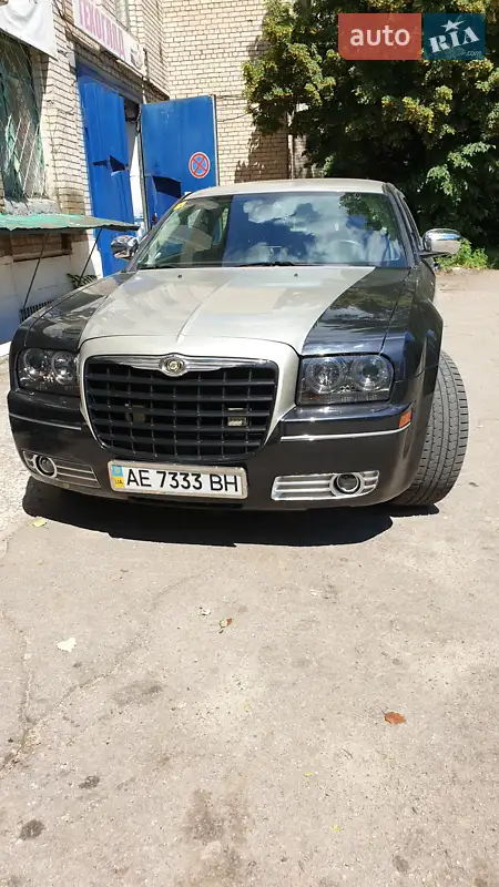 Chrysler 300C 2004