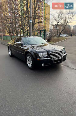 Chrysler 300C  2005