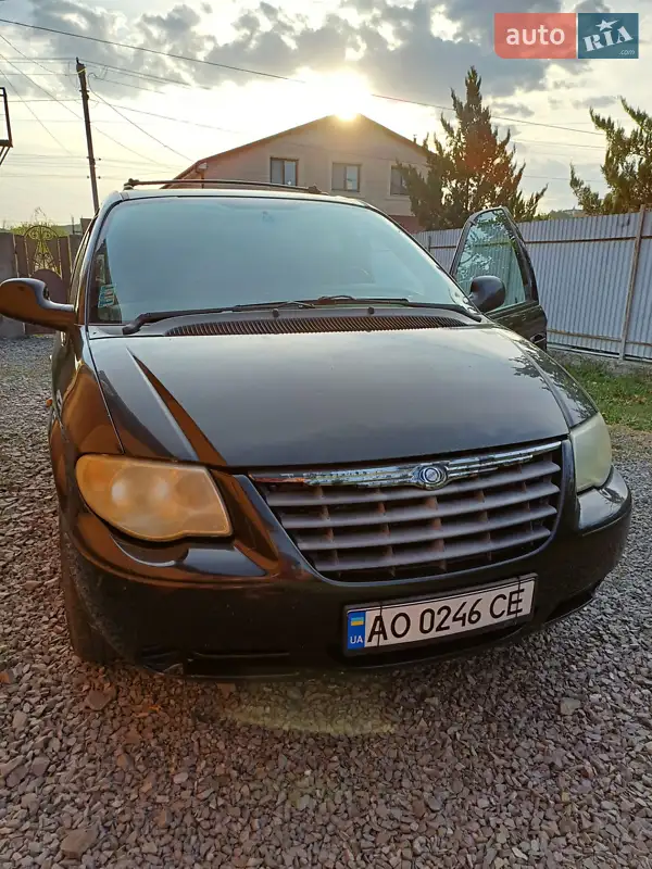 Chrysler Grand Voyager 2004